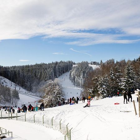 Villa Meisen Медебах Екстериор снимка